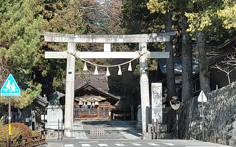 諏訪大社 下社 春宮の鳥居